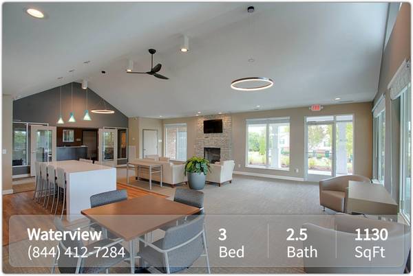 $1,628 / 3 habitaciones - 1130 pies² - ¡La ubicación es clave! Excelente casa de 3 habitaciones y 2.5 baños en el centro de Hendersonville. (Hendersonville)63680193977345121