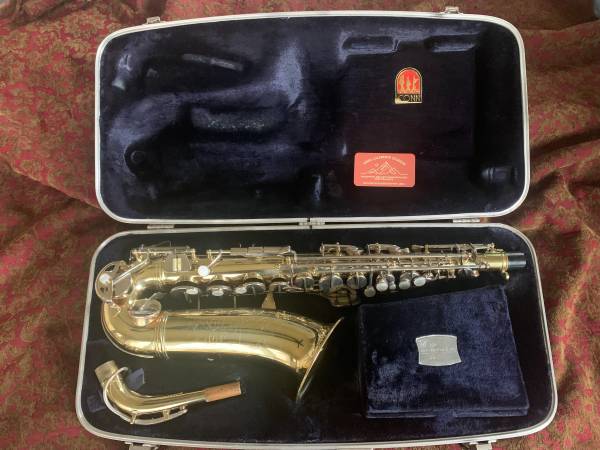 Conn Alto Saxophone 1