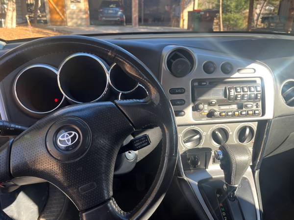 2004 Toyota Matrix XR - $2,710 (Mahtomedi)63470777773441120