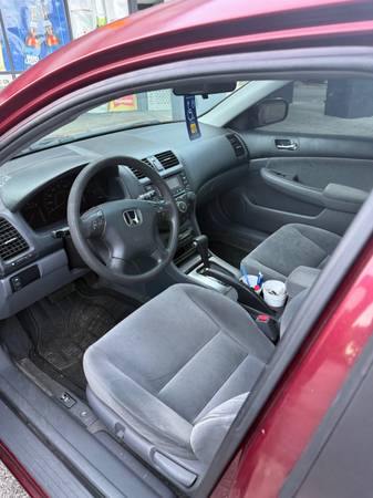 2004 Honda Accord - $2,50063479597762177122