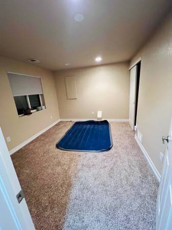 One bedroom set available for rent 1