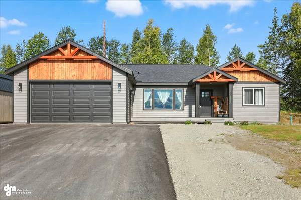 $450,000 / 3br - 1544ft2 - GORGEOUS MODERN WASILLA LIVING! (9417 Keshon Circle) (Wasilla)64014169895938120