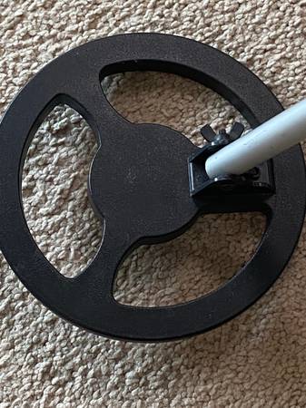 Bounty Hunter Metal Detector - $45 (San Marcos)63471351254401123