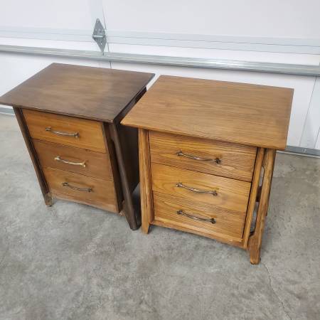 Gorgeous Solid Wood Mid Century Modern Nightstands 1