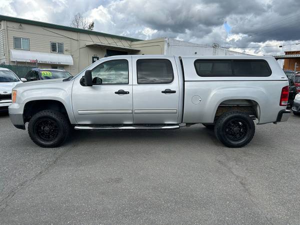 2010 GMC Sierra 2500HD 4WD Crew Cab 153 SLE - $8,995 (Lynnwood Washington)63622986619905122