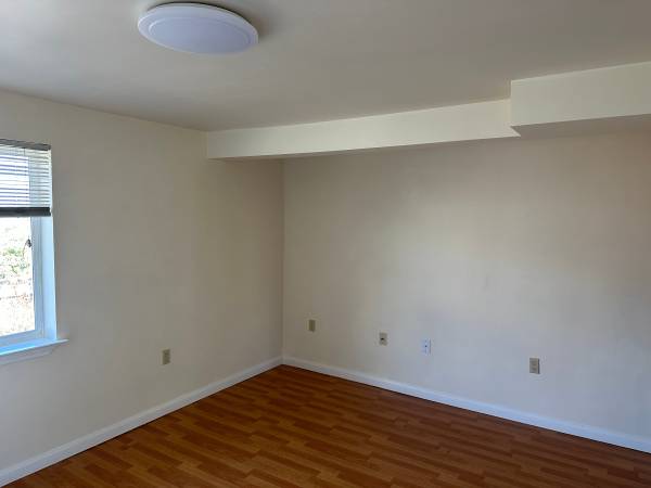 $2,380 / 2br - 500ft2 - Unidad de suegro de 2 habitaciones en el distrito de Sunset disponible de inmediato (sunset / parkside)63667905594625121