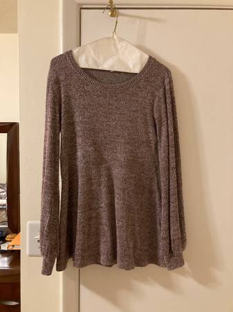 Maternity clothes 1