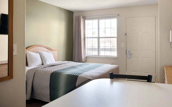 Disability Access, Utilities Included, Window Coverings 1