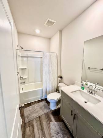 $1,000 / 140ft2 - Room for Rent (Duluth)64045869439233120