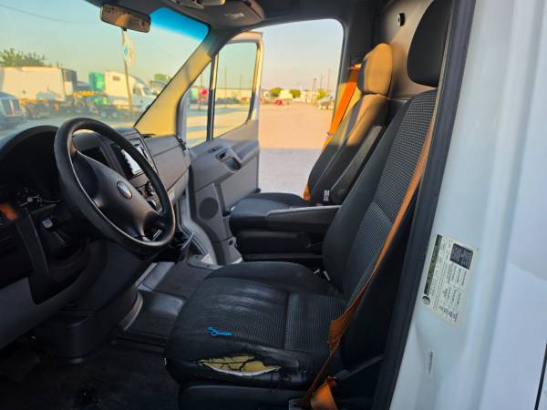 2013 Sprinter VAN - Photo 15