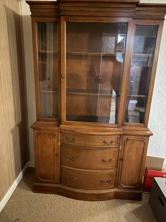 China cabinet 1