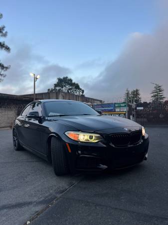 2016 BMW M235i Coupe 79,000 millas!! - $10,500 (Santa Rosa)63470421269635121