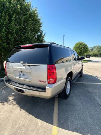 Very Nice 2014 GMC Yukon SLT Clean Title Cold AC Backup Cam Kenwood - $5,50063622315284355121