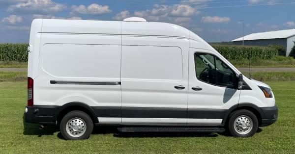Ford T350 Transit CUSTOM VAN - $59,000 (Amery)63470775856129124