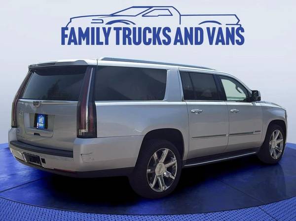 2017 Cadillac Escalade ESV Luxury - $24,988 (_Cadillac_ _Escalade ESV_ _Sedan_)63619674875777124