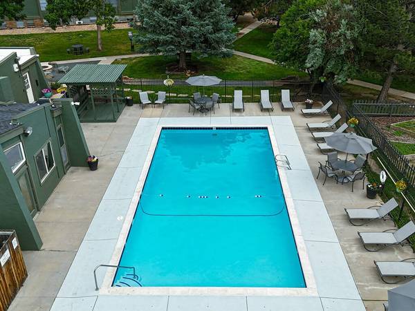 1 BD, On-Site Management, Greeley CO 1