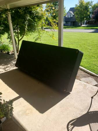 Free x long twin box spring 1