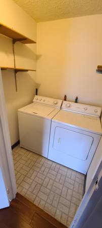 $2,800 / 2hab - 1374ft2 - Condominio de 2 habitaciones + despacho en edificio alto (ciudad de Alexandria)64040362531329124