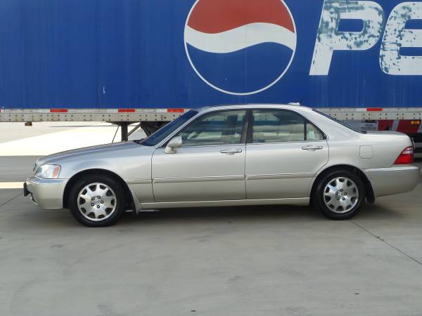 2004 ACURA RL LUX WITH NAVIGATION. - $8,900 (FORT MILL)63617454042243123