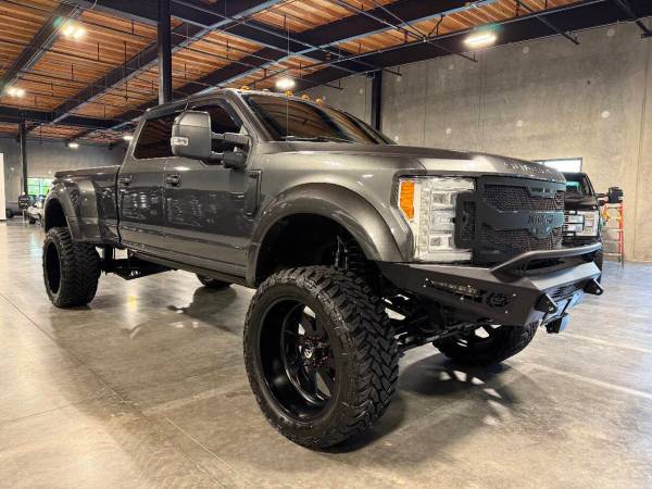 2017 Ford F-350 Super Duty Diesel 4x4 4WD F350 Truck Platinum  4dr Cre - $64,900 (Platinum Motors Corp)63622857820289124