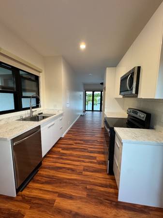 $3950.00 / 2br - 800ft2 - Marina & Koko Head Views from 2Bed/2Bath New Construction63939665727619120