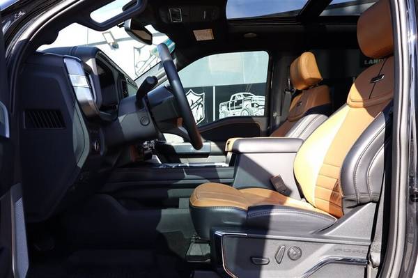 2024 Ford F-250 Platinum Truck - Photo 15