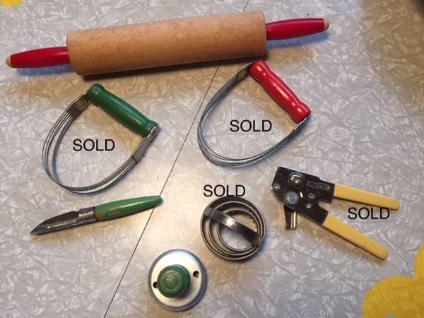 vintage rolling pin & two other kitchen gadgets 1