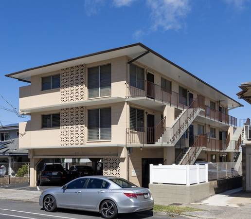 $2,100 / 2br - 607ft2 - Convenient 2BD|1BA unit in Moiliili (near UH). PETS OK! (Moiliili)63939530008579120