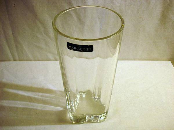 Marc Aurel crystal vase - $35 (Woodinville)63471462393217121