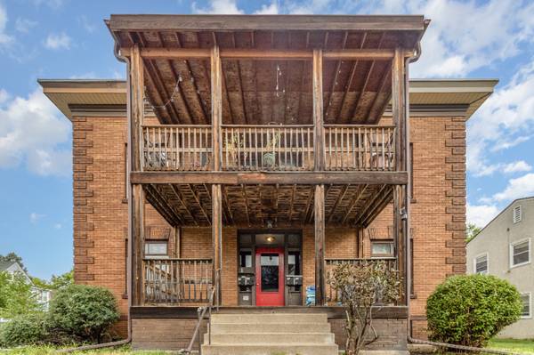 $1700.00 / 2br - 1150ft2 - Newly Refurbished 2+ Bed, 1 Bath Unit on Bryant & 35th | Available imm64003961354625120