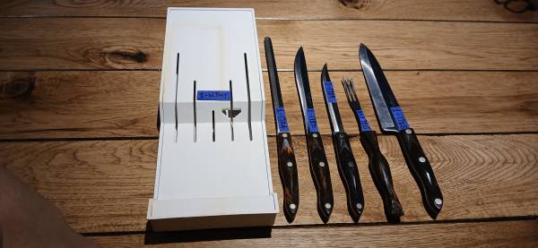 Cutco Kitchenette Set With Tray. Classic #1783C 1