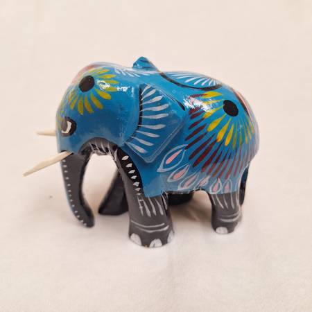 ELEPHANT Knick Knack 1