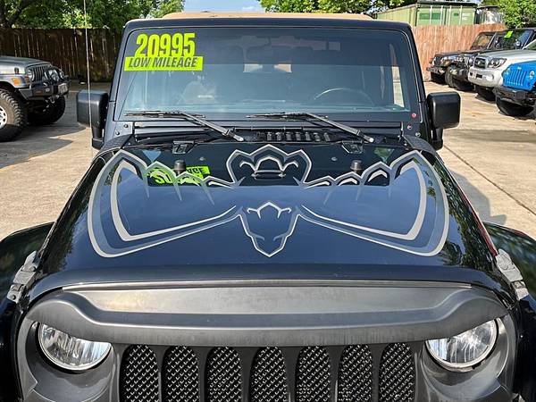 2018 Jeep Wrangler JK Golden Eagle - $20995.0063622178529283122