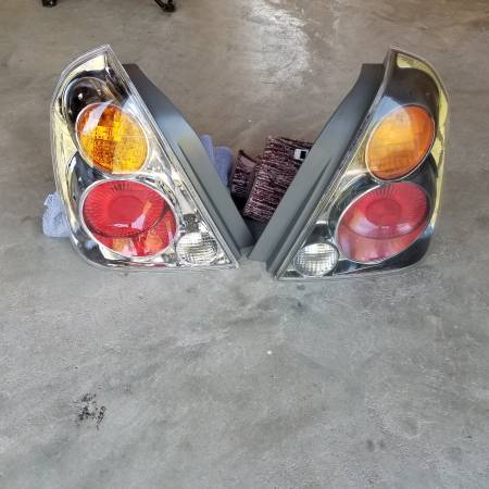 2002-2004 rear tail lights for nissan altima 1