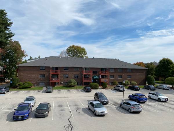 $1,861 / 2br - 875ft2 - LOOK here perfect 2 bedroom No Security Deposit - Non Smoking! (90 Powers Street Milford)63656245057411122