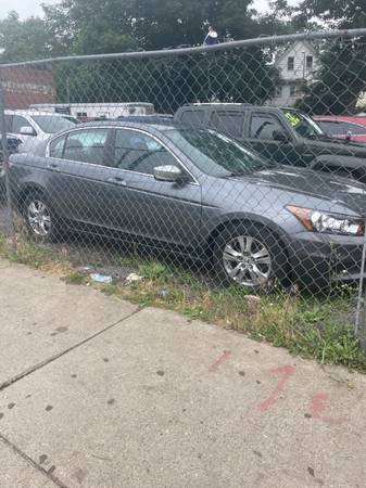 2012 Honda Accord - $5,500 (Boston)63615272864899123