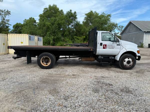 2003 Ford F-650 Flatbed - $9,500 (Naples)63470256928769123