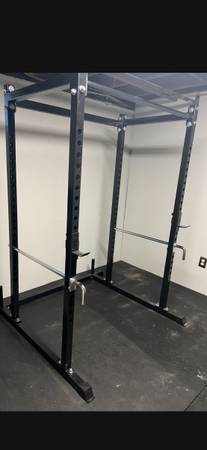 T-2 Series Power Rack only - $165 (Manassas)63471267253379121