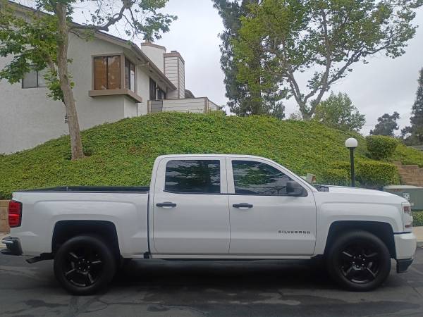 2018 Chevy Silverado Crew Cab - $15,900 (Balboa Ave)63616088715009122
