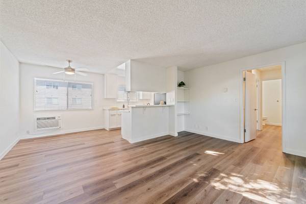 $960 / 1br - ***2127 Roosevelt Ave---------Berkeley, CA*** (Berkeley)63946803915907121