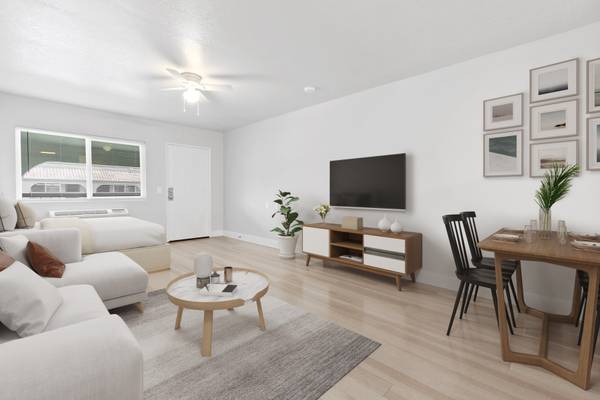 $1,470 / 375ft2 - Estudio completamente renovado con todos los gastos de electricidad incluidos!63865816580355124