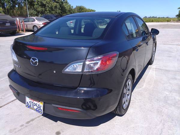 Sedán Deportivo Mazda 3 2011 - $4,995 (brentwood / oakley)63624038409987123