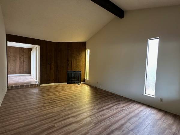 $2,350 / 2br - 1080ft2 - 10930 scotsman way (Rancho Cordova)64044029091585123