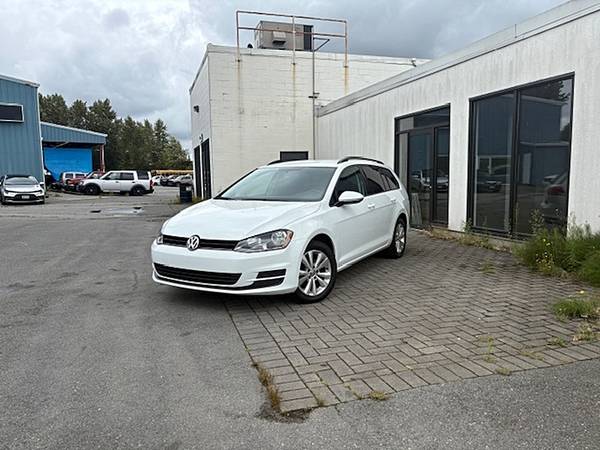 1 2016 Volkswagen Golf Sportwagon 1.8 TSI 1