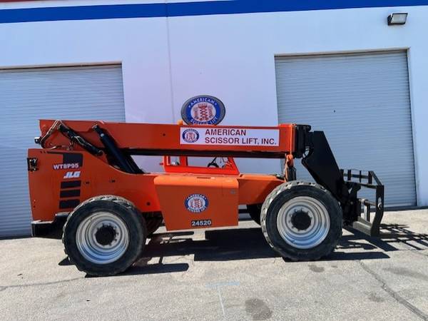 2015 Skytrak Model: 8042 1