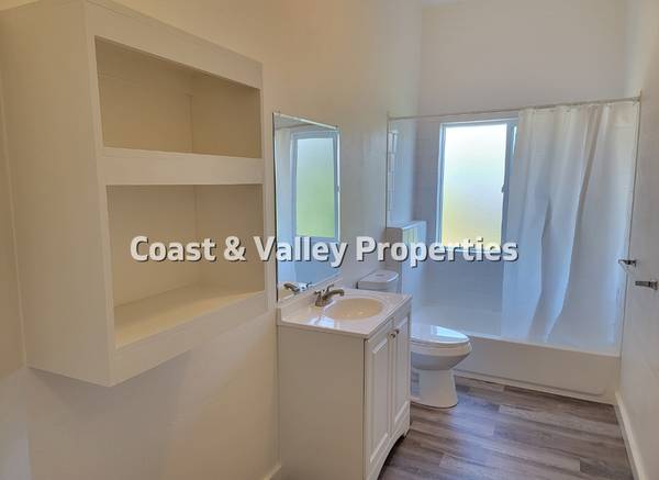 $1,650 Cozy Studio for RENT!!!64009502604419123