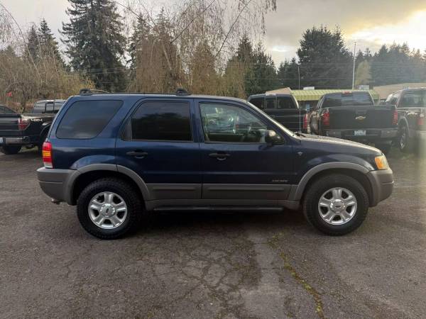 2002 Ford Escape XLT Sport Utility 4D V6, 3.0 Litros - ¡CUDL CERTIFICADO! - $2495.0063618519039491122