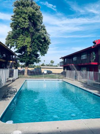 $1,250 / 1br - 530ft2 - Urban Edge is Your Home!! (Phoenix)64024996055939124