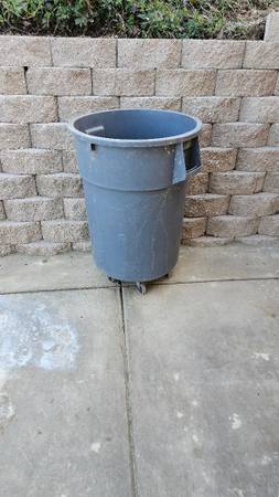 Garbage Cans 1
