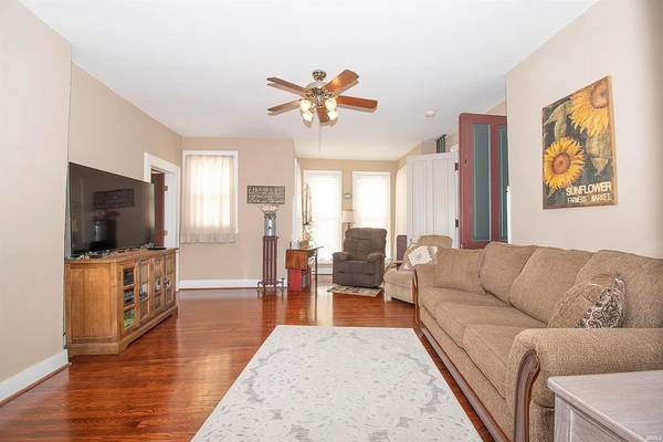 $260,000 / 4br - 3073ft2 - 4 bedroom 2.5 bath (Kendallville)64277833437059124